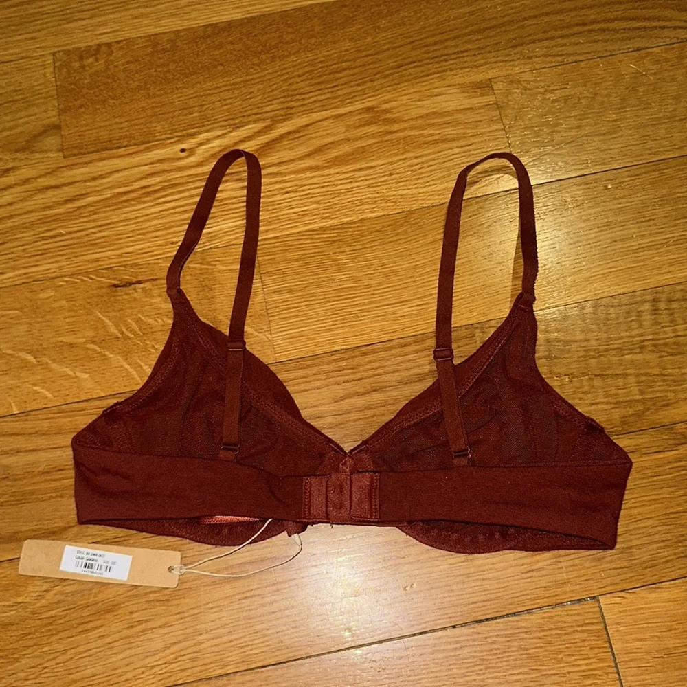 SKIMS Cotton Jersey T Shirt Bra in Sangria NEW - Picture 7 of 9